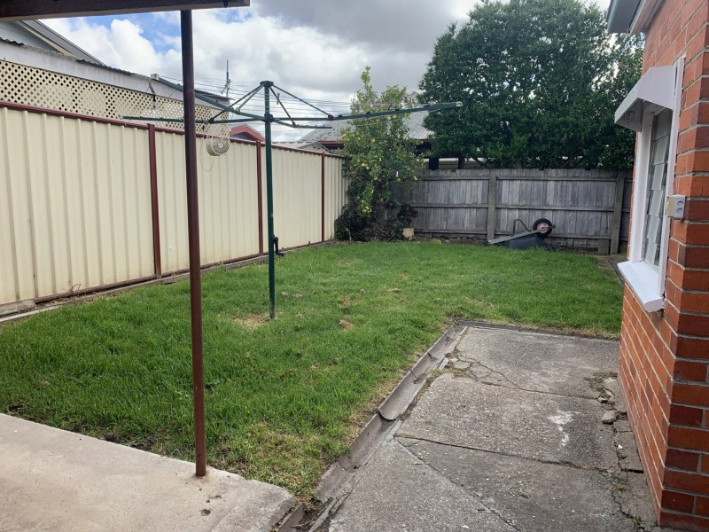 20 Bay Road, Eagle Point VIC 3878