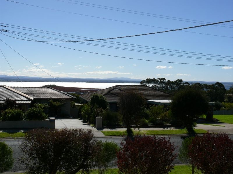 13 Fullarton Drive, Paynesville VIC 3880