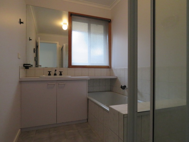 5 Lara Close, Paynesville VIC 3880