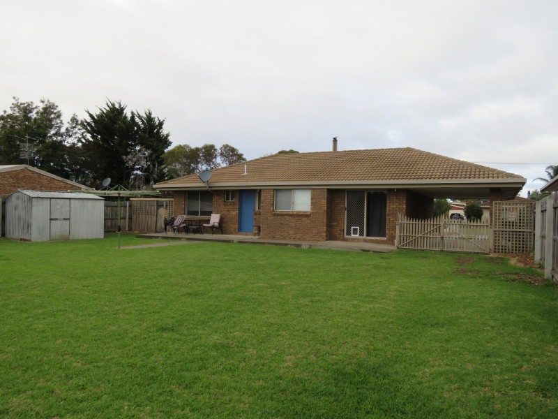5 Lara Close, Paynesville VIC 3880