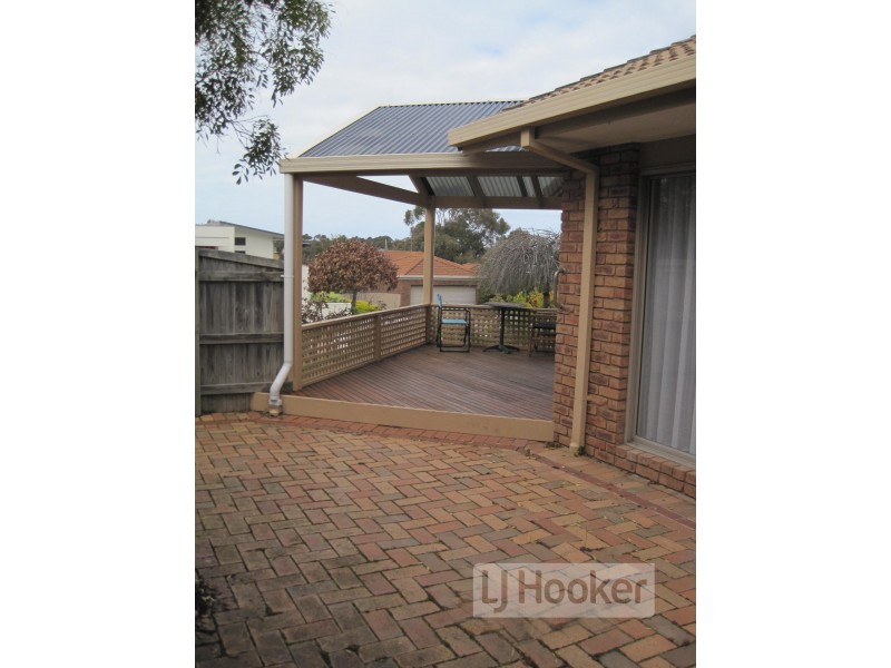 15 Sheerwater Terrace, Paynesville VIC 3880