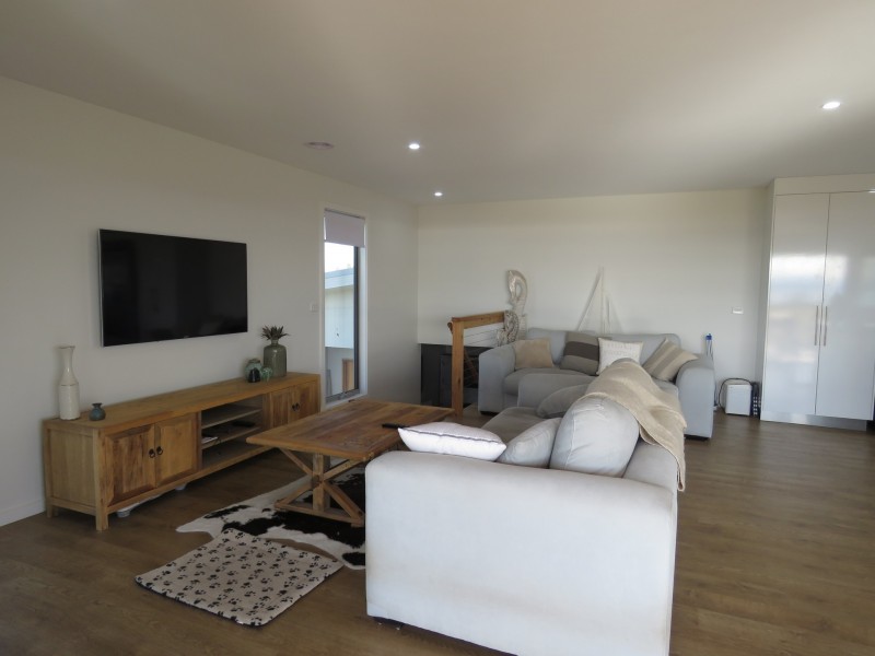 2 View Street, Paynesville VIC 3880