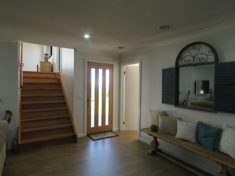 2 View Street, Paynesville VIC 3880