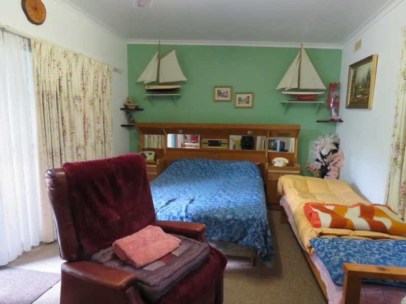 35 & 37 Tenth Avenue, Raymond Island VIC 3880