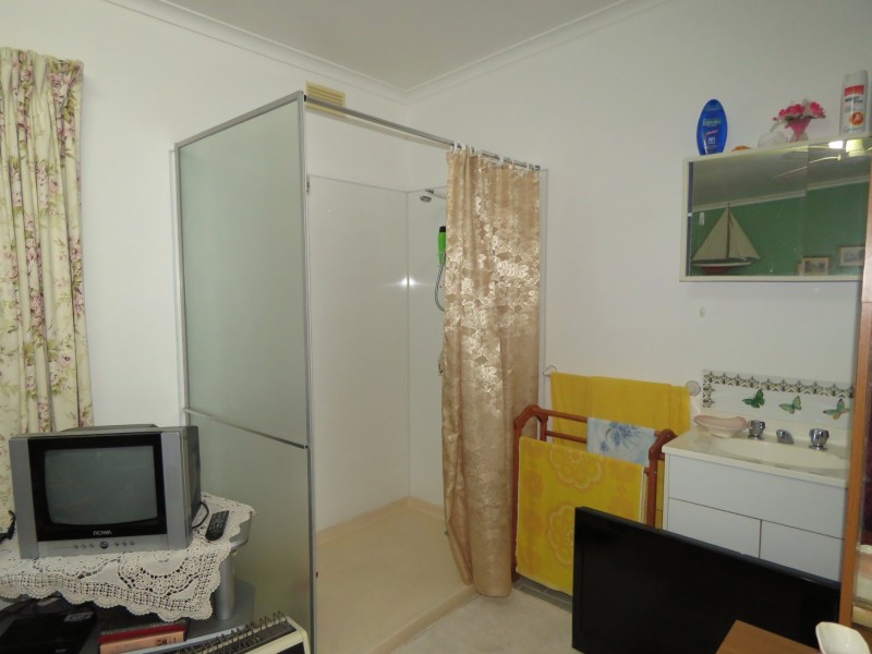 35 & 37 Tenth Avenue, Raymond Island VIC 3880