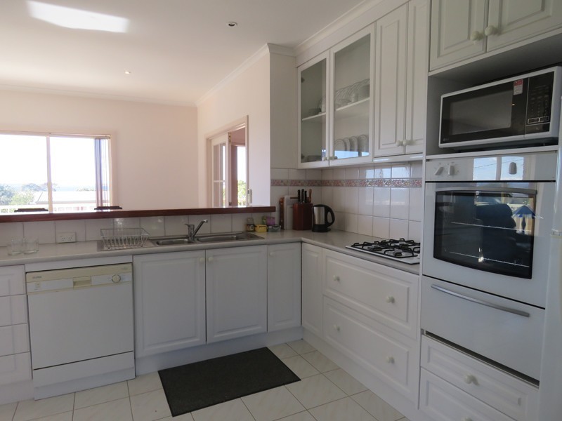 47 Fullarton Drive, Paynesville VIC 3880