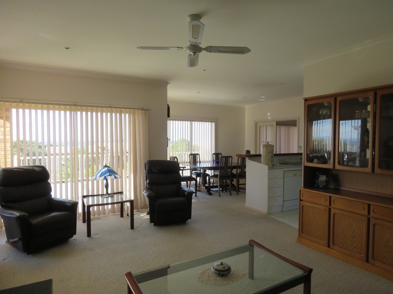 47 Fullarton Drive, Paynesville VIC 3880