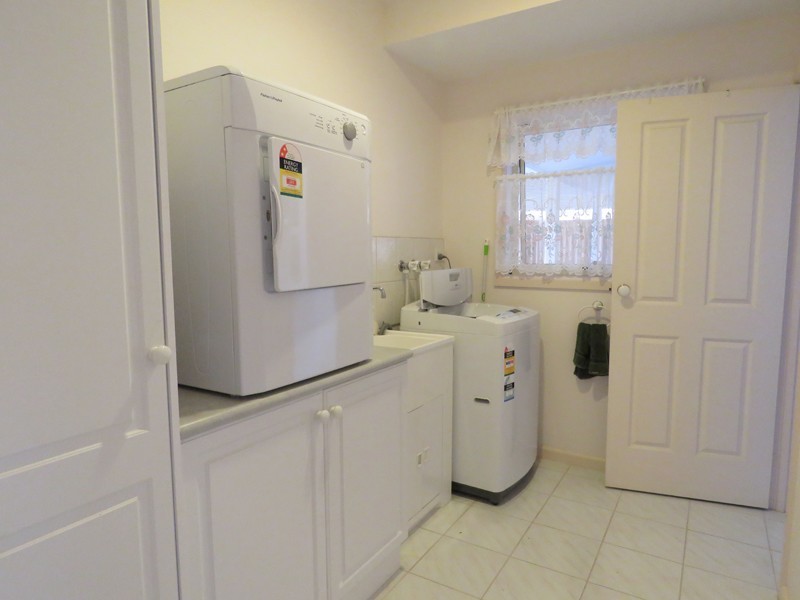 47 Fullarton Drive, Paynesville VIC 3880