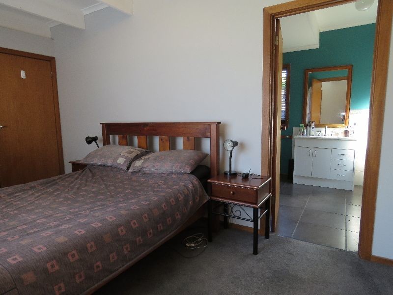 36 Vaughan Street, Paynesville VIC 3880