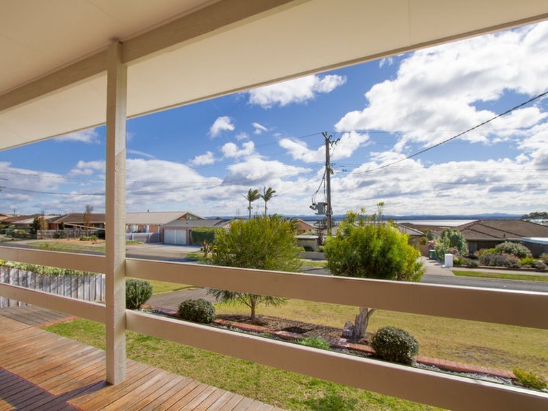 13 Fullarton Drive, Paynesville VIC 3880