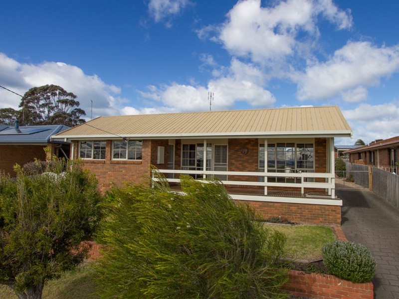 13 Fullarton Drive, Paynesville VIC 3880