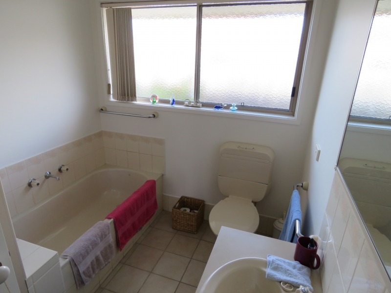 Unit 1/29 Main Road, Paynesville VIC 3880