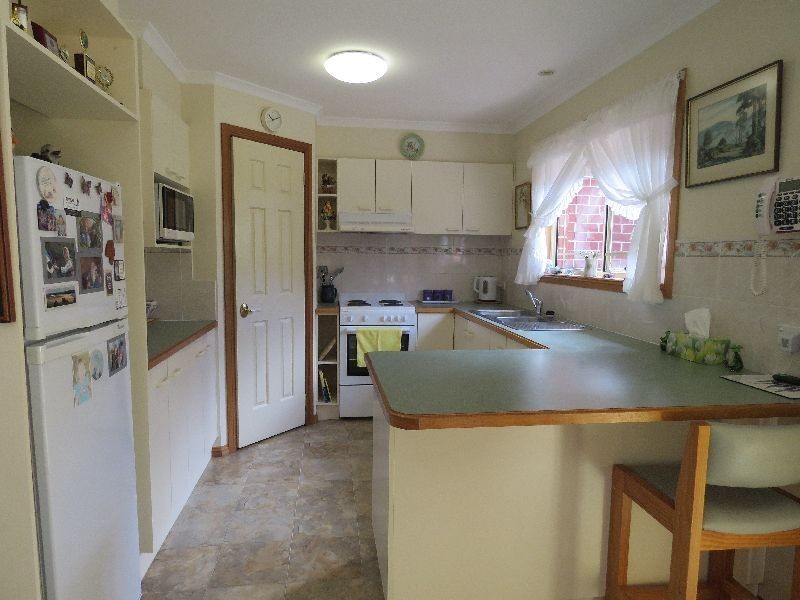 Villa 18/1-5 Canal Road, Paynesville VIC 3880