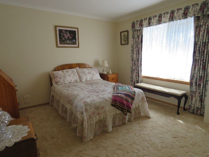 Villa 18/1-5 Canal Road, Paynesville VIC 3880