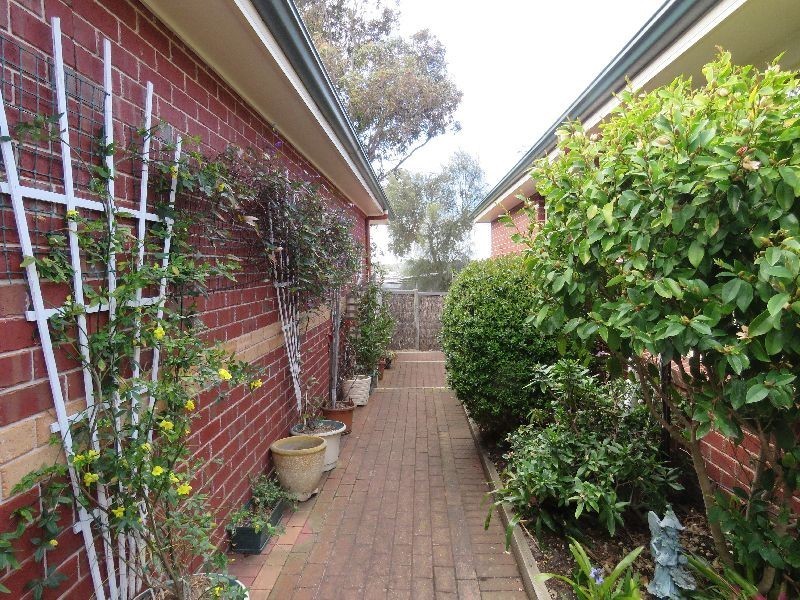 Villa 18/1-5 Canal Road, Paynesville VIC 3880