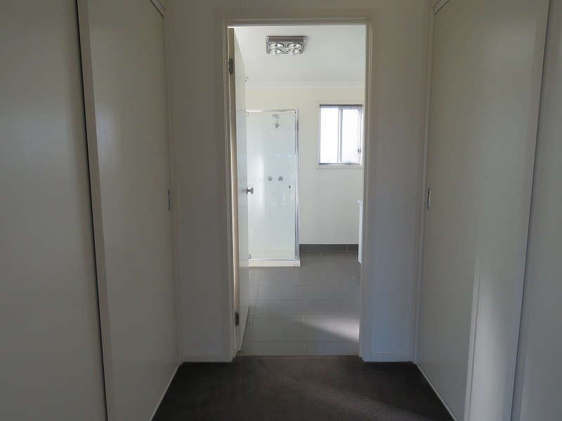 19 Corins Crescent, Newlands Arm VIC 3875