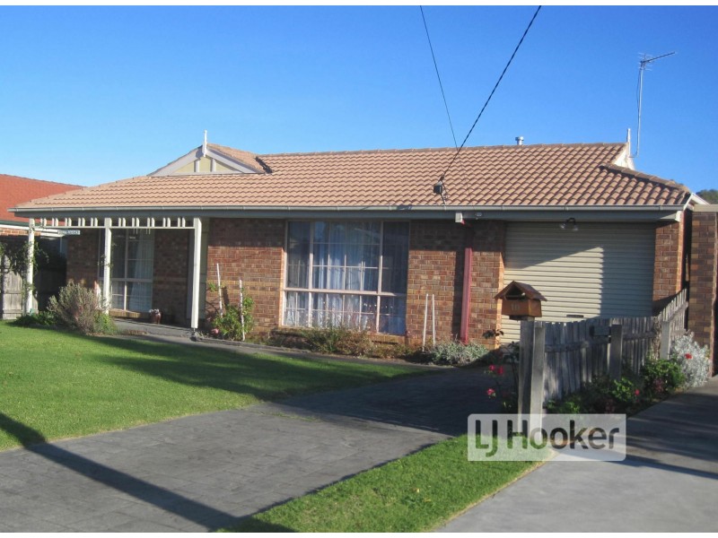 10 Milton Avenue, Paynesville VIC 3880