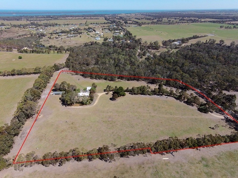 245 Lake Victoria Road, Eagle Point VIC 3878