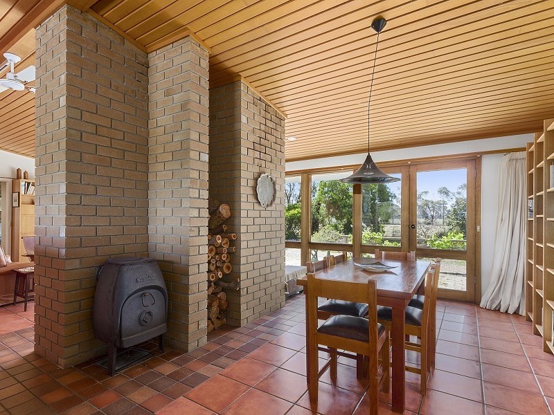 245 Lake Victoria Road, Eagle Point VIC 3878