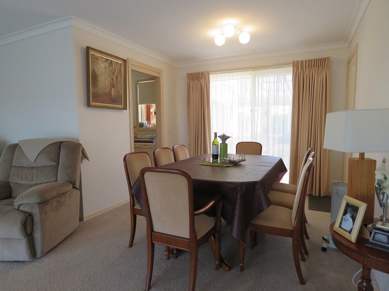 37 Fullarton Drive, Paynesville VIC 3880