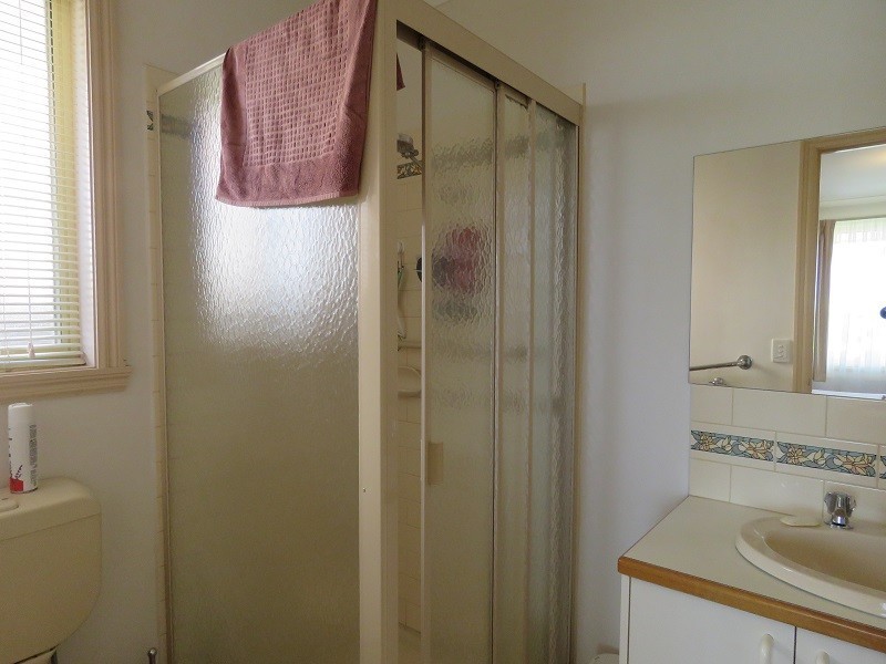 37 Fullarton Drive, Paynesville VIC 3880