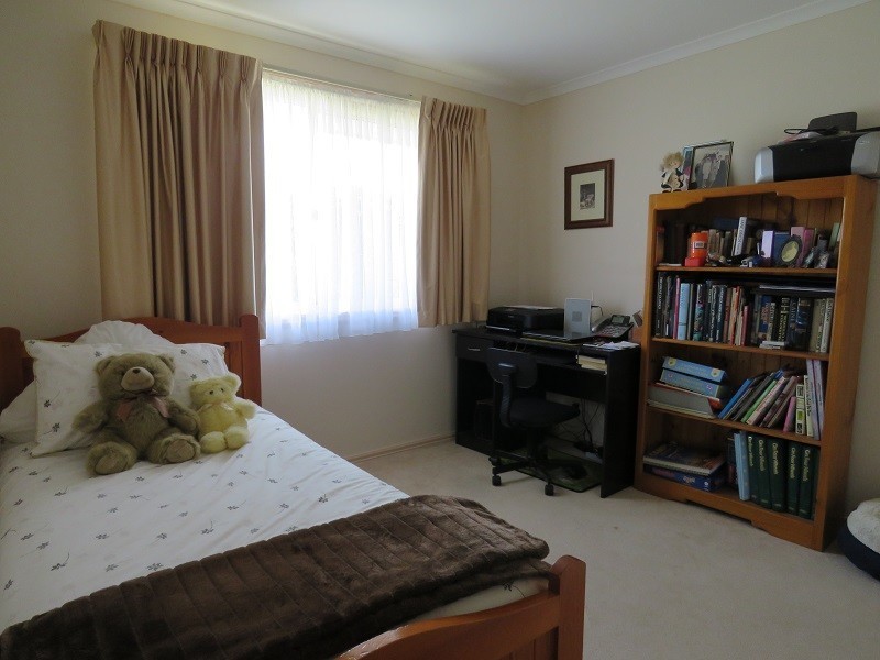 37 Fullarton Drive, Paynesville VIC 3880