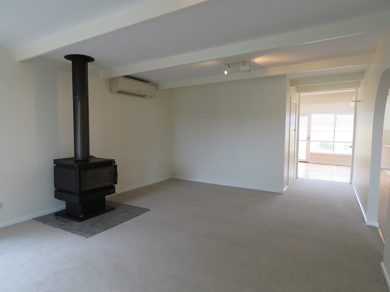 97 Bay Road, Eagle Point VIC 3878