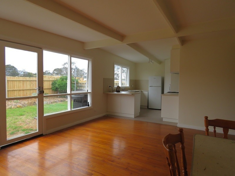 97 Bay Road, Eagle Point VIC 3878