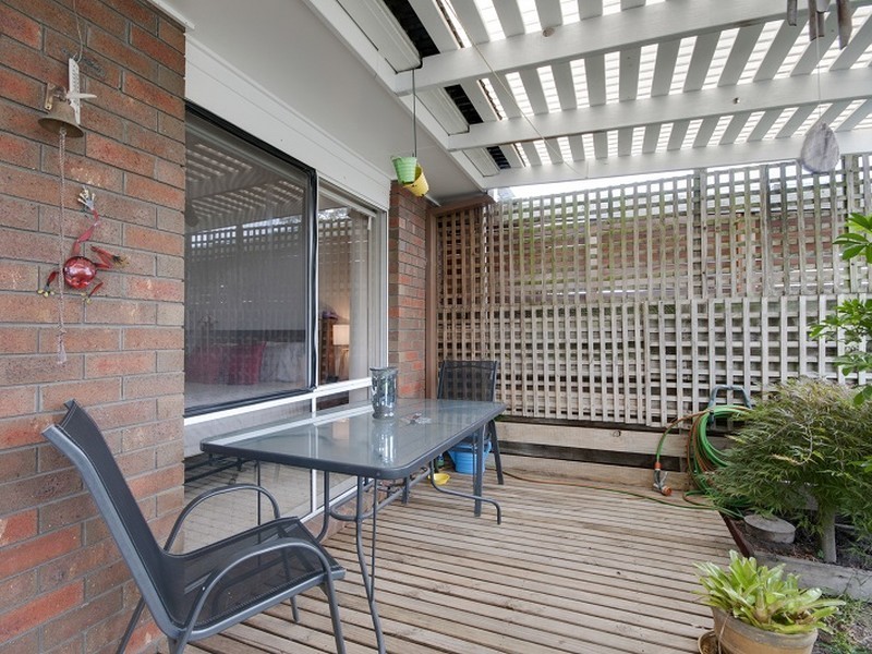 Unit 2/1-5 Main Road, Paynesville VIC 3880