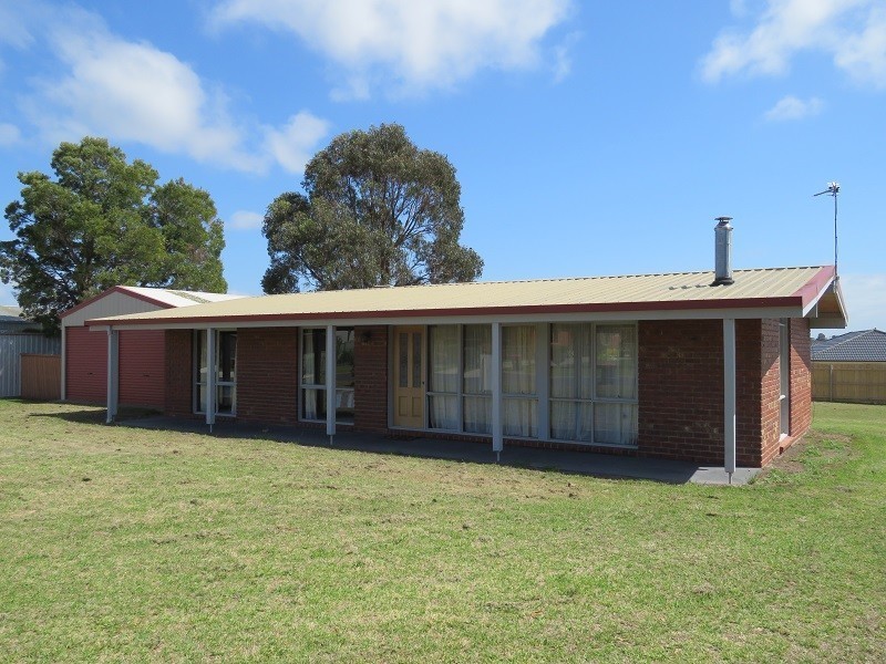 3 Midway Avenue, Newlands Arm VIC 3875