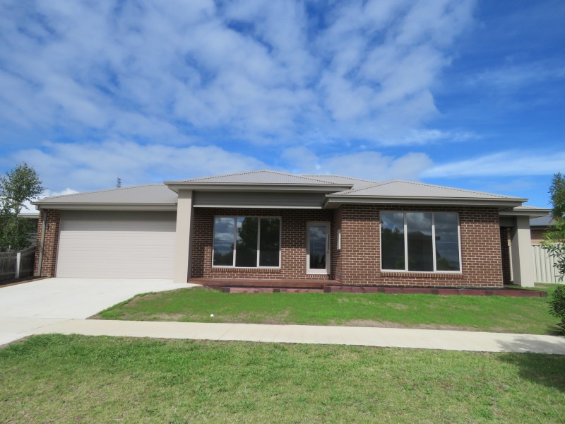 5 Eagle Bay Terrace, Eagle Point VIC 3878