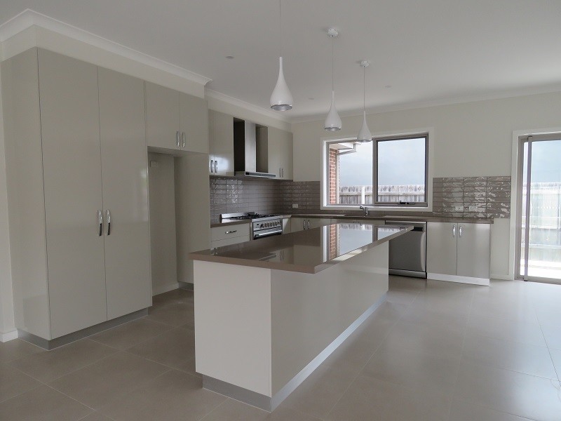 5 Eagle Bay Terrace, Eagle Point VIC 3878