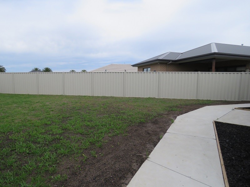 5 Eagle Bay Terrace, Eagle Point VIC 3878