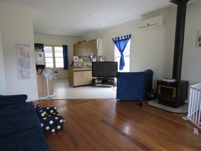 10 Riley Street, Eagle Point VIC 3878