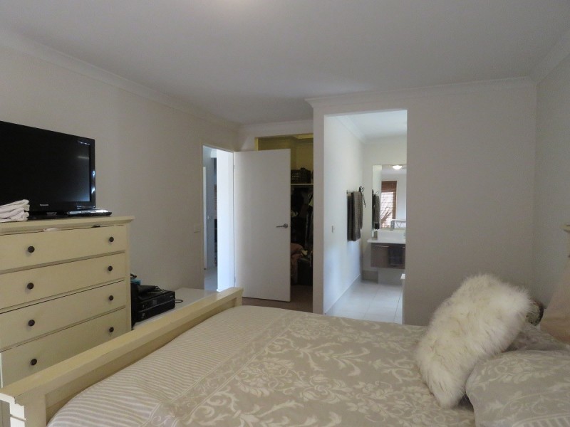 14 Jim Way, Paynesville VIC 3880