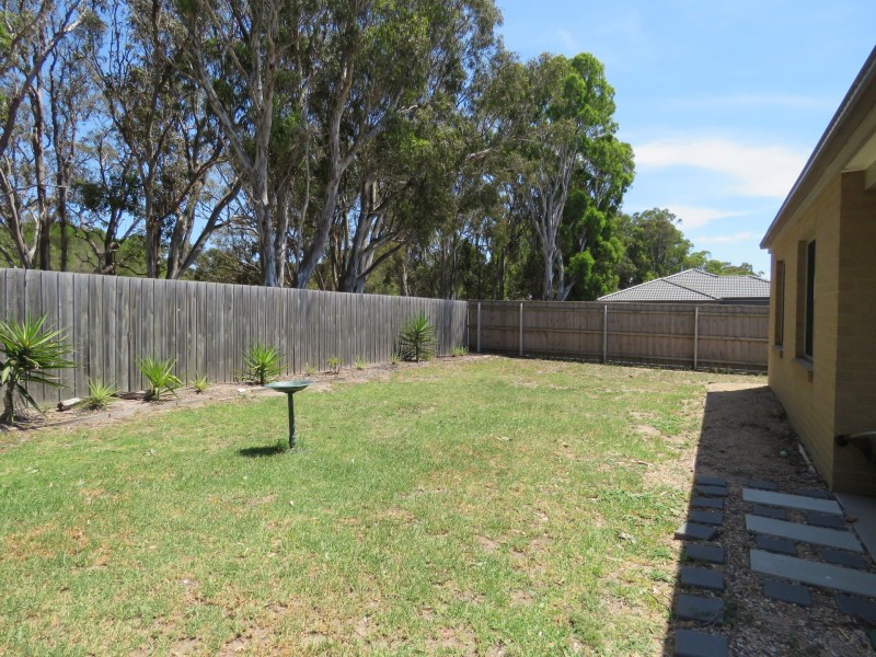 14 Jim Way, Paynesville VIC 3880