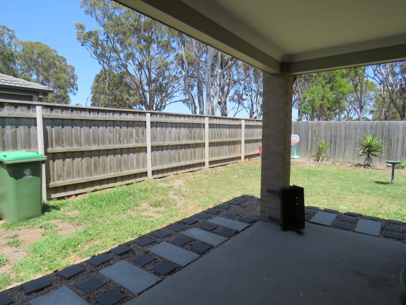 14 Jim Way, Paynesville VIC 3880