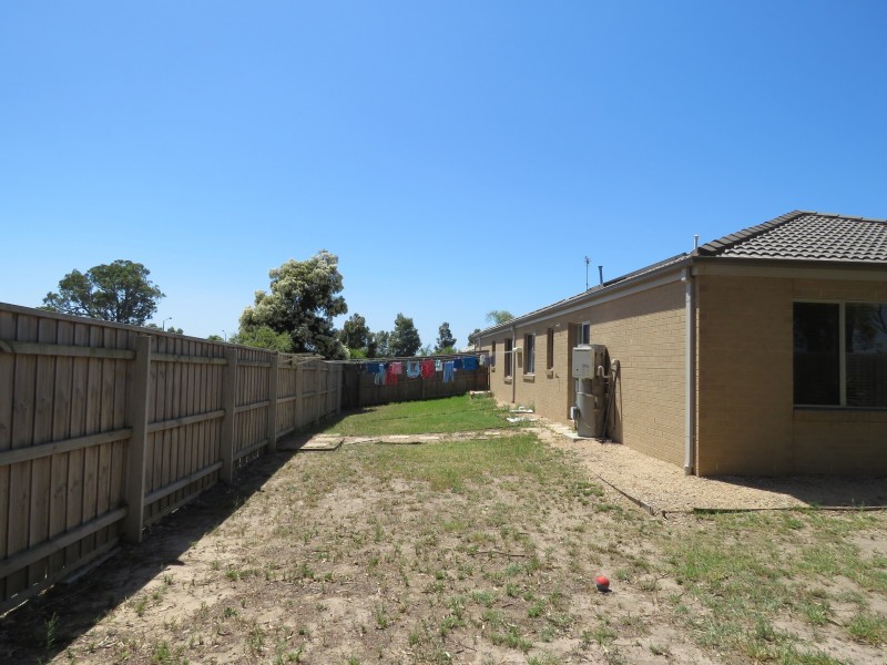 14 Jim Way, Paynesville VIC 3880