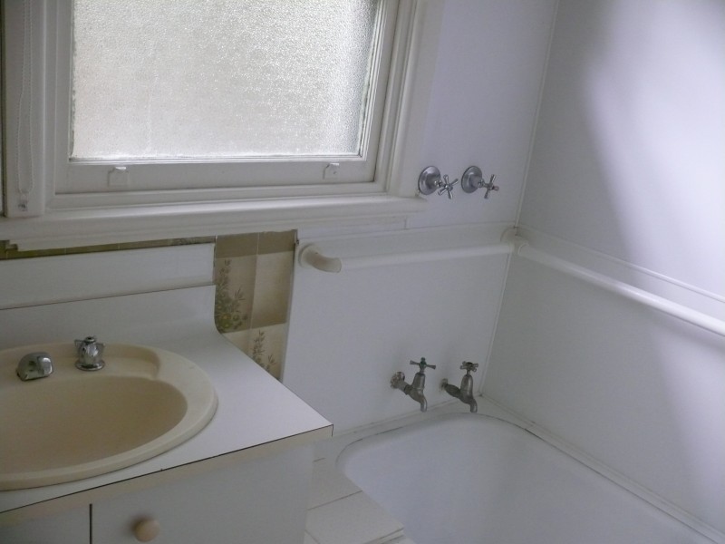 42 Newlands Drive, Paynesville VIC 3880