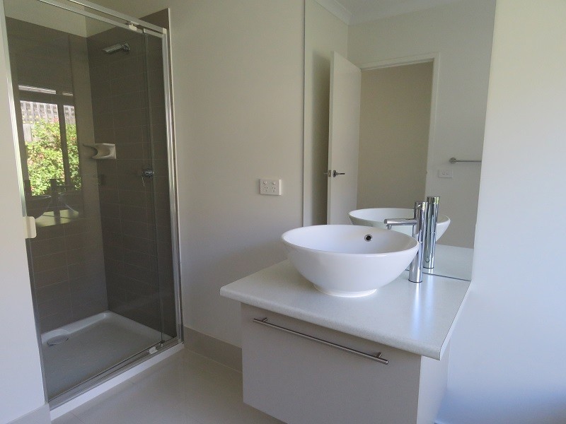 15D Toonalook Parade, Paynesville VIC 3880