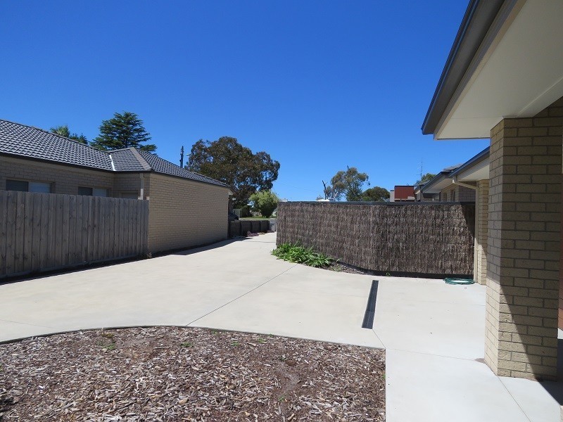15D Toonalook Parade, Paynesville VIC 3880