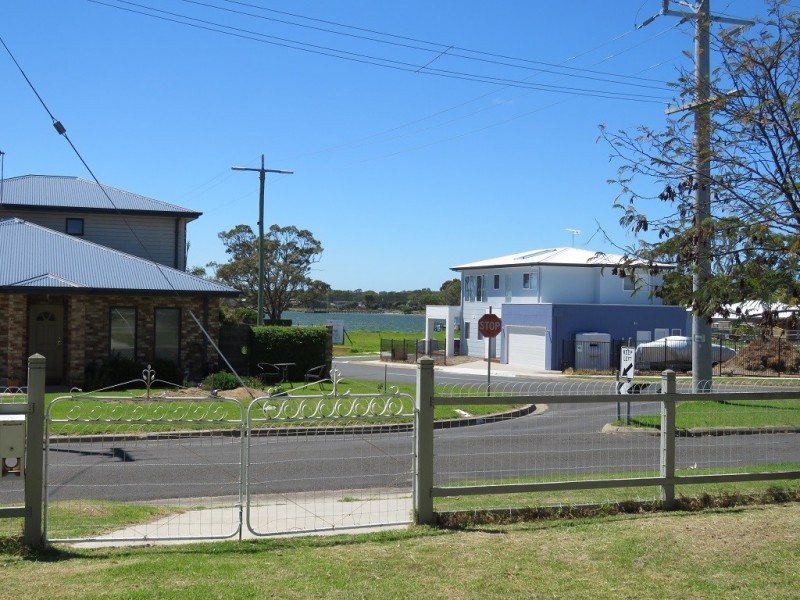 26 McMillan Grove, Paynesville VIC 3880