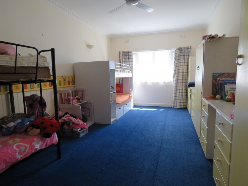 26 McMillan Grove, Paynesville VIC 3880