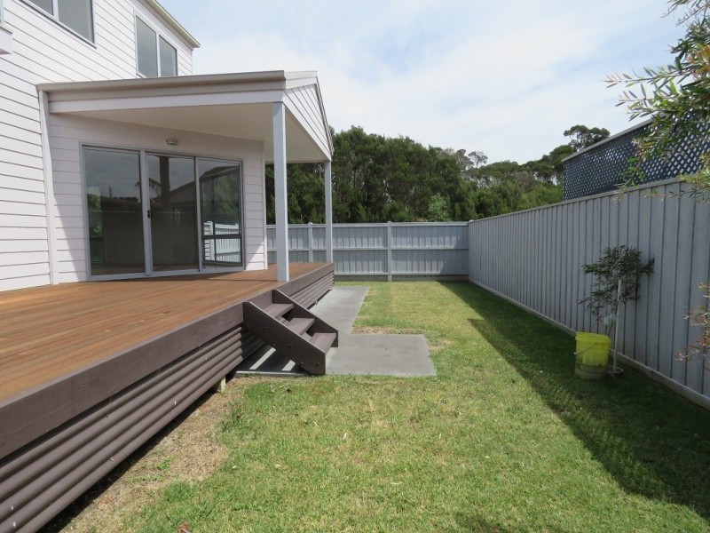 House 3/157 Bay Road, Eagle Point VIC 3878