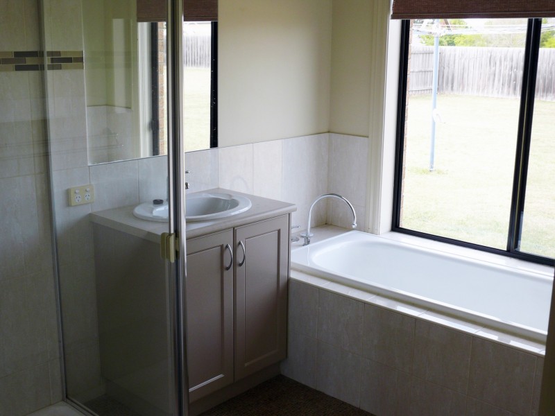 31 May Park Drive, Paynesville VIC 3880