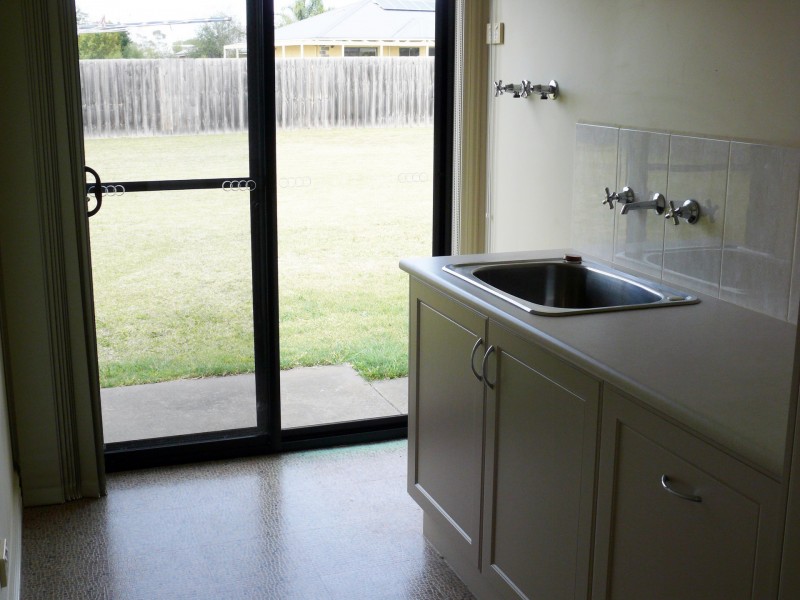 31 May Park Drive, Paynesville VIC 3880