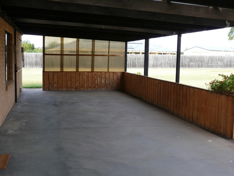 31 May Park Drive, Paynesville VIC 3880