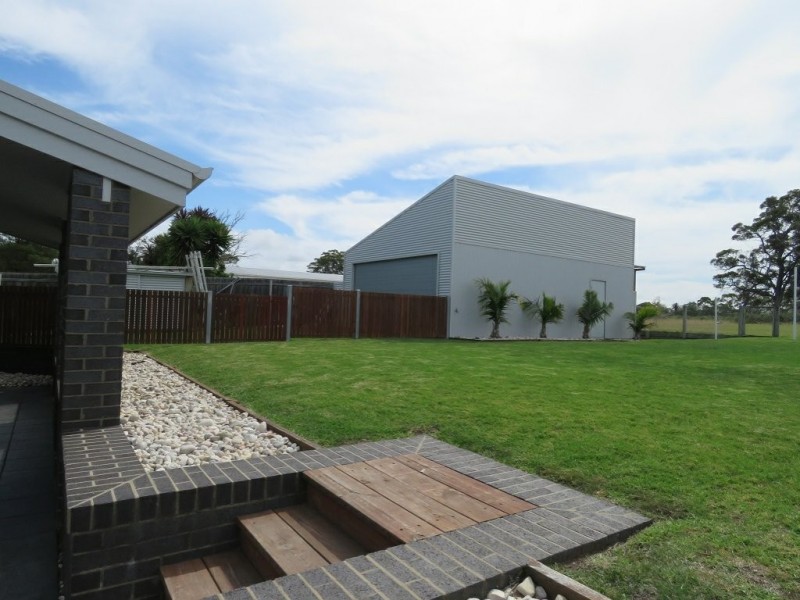 186 Newlands Drive, Paynesville VIC 3880