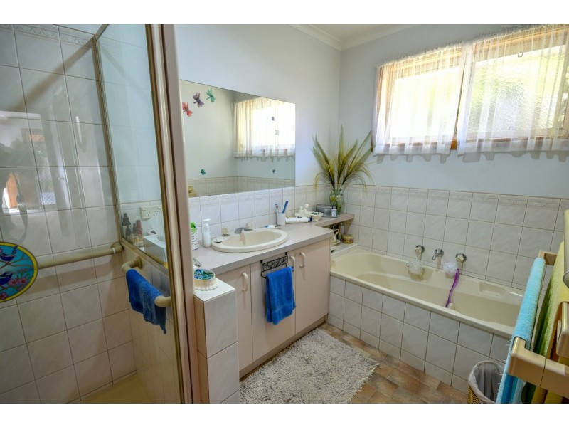 Unit 1,2 & 3/108 Main Road, Paynesville VIC 3880