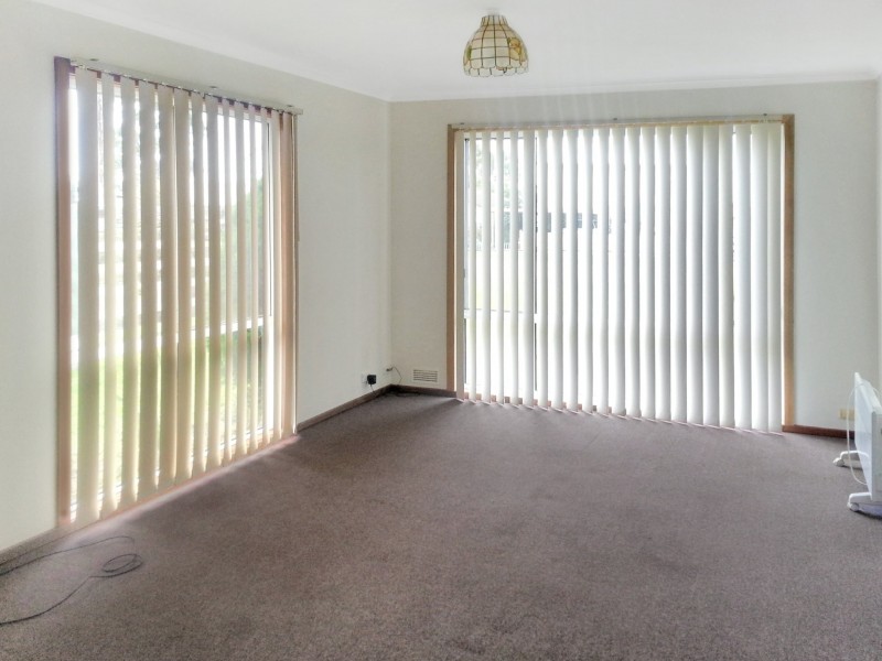 12 Bay Road, Eagle Point VIC 3878